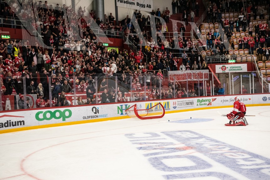 42 Timrå IK - Modo Hockey Västra stå publik Victor Brattström